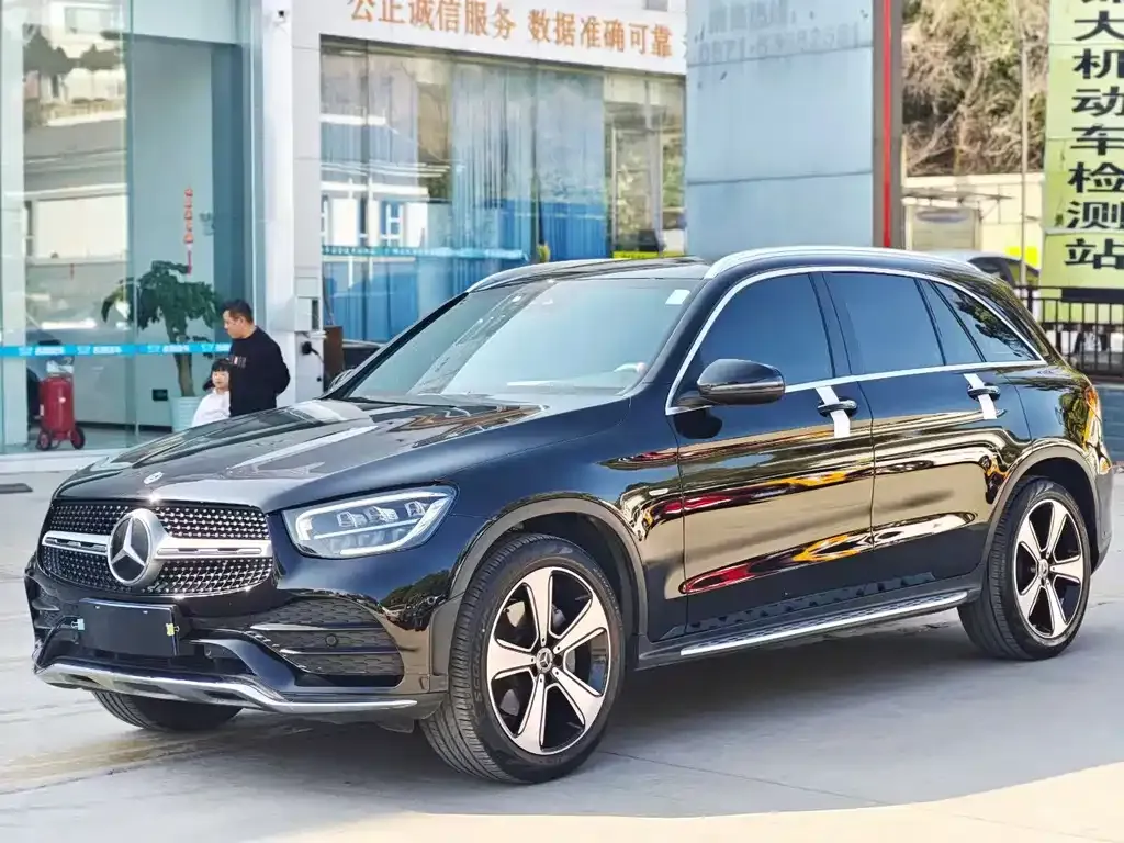Mercedes-Benz GLC — фото 1