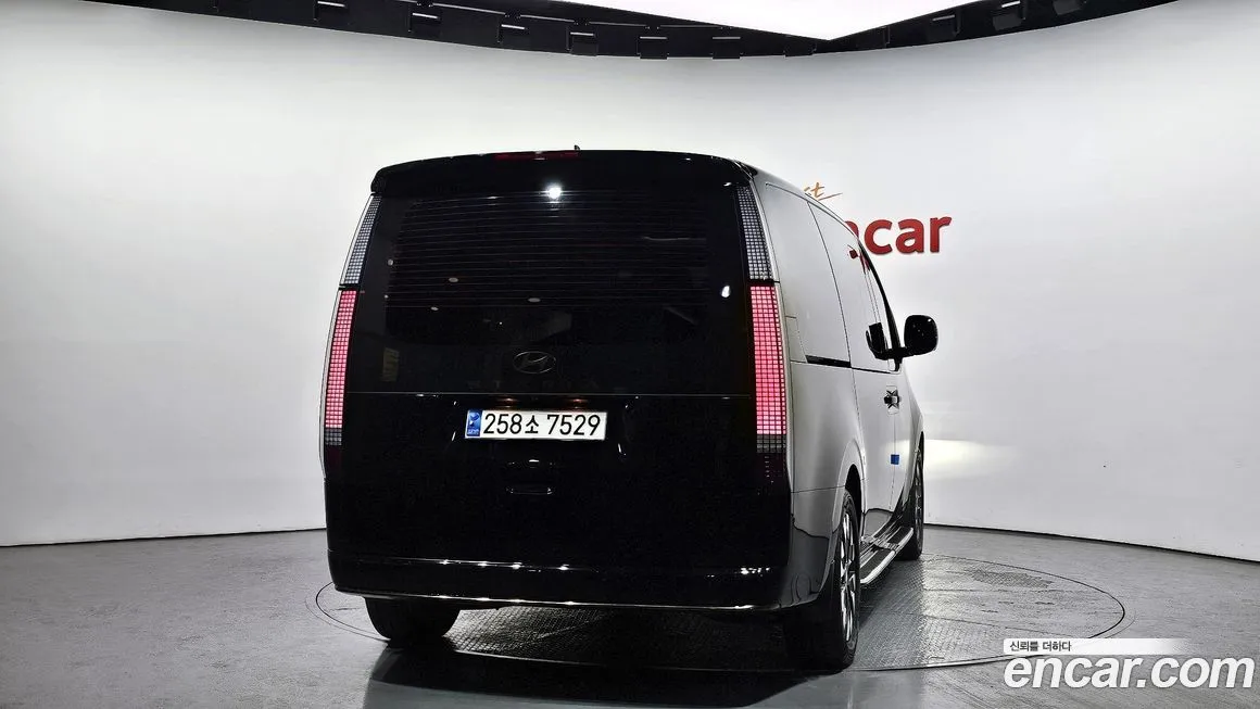 Hyundai Staria 2025 из KR, фото 4
