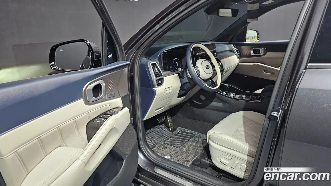 Kia Sorento — фото 7