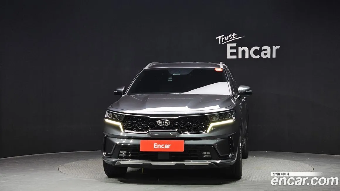 Kia Sorento — фото 4
