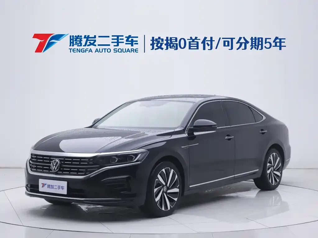 Volkswagen Passat — фото 1