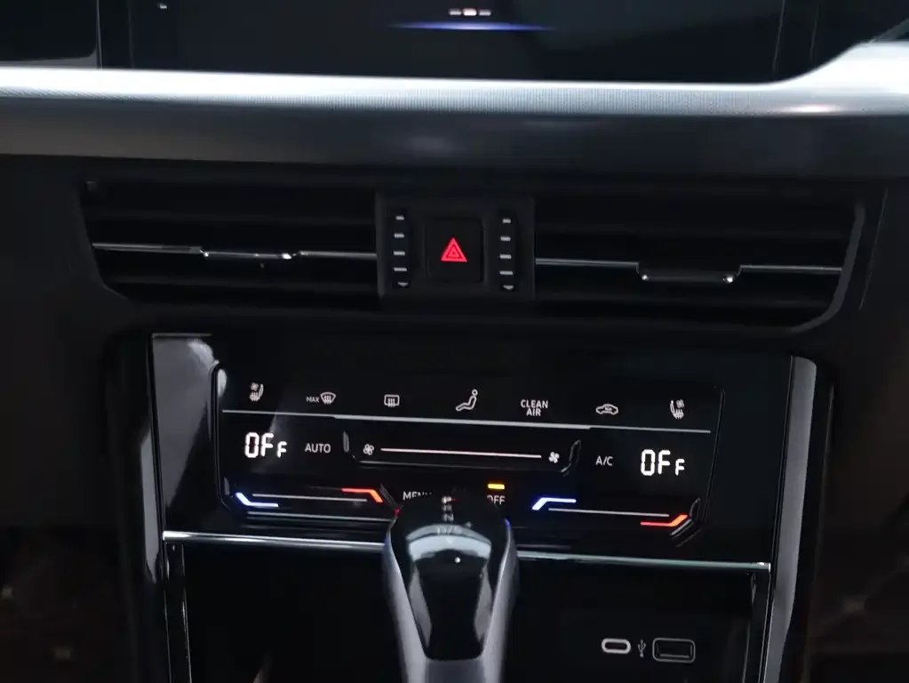 Volkswagen Passat — фото 7