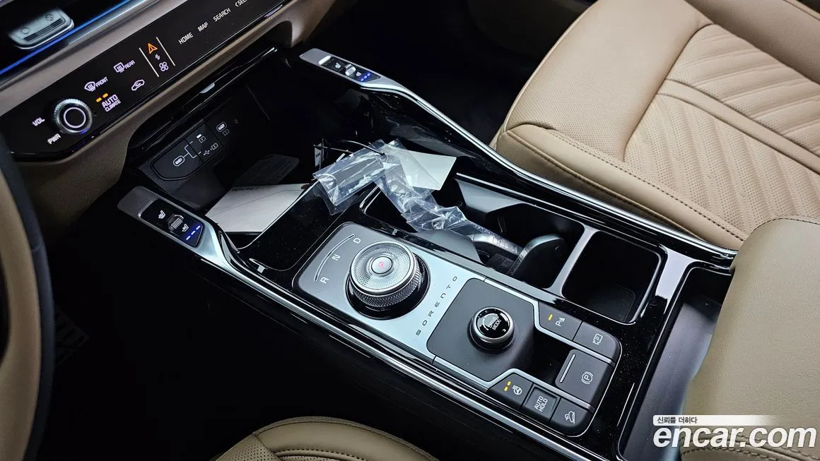 Kia Sorento — фото 9