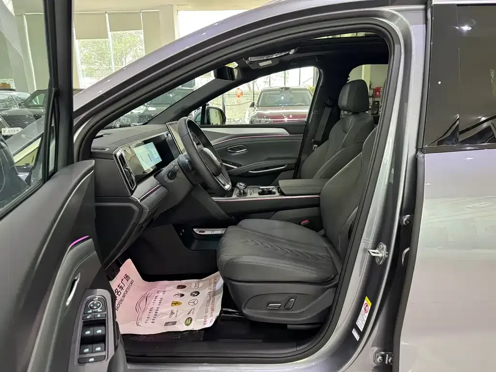 BYD L DM-i 2025 из CN, фото 3