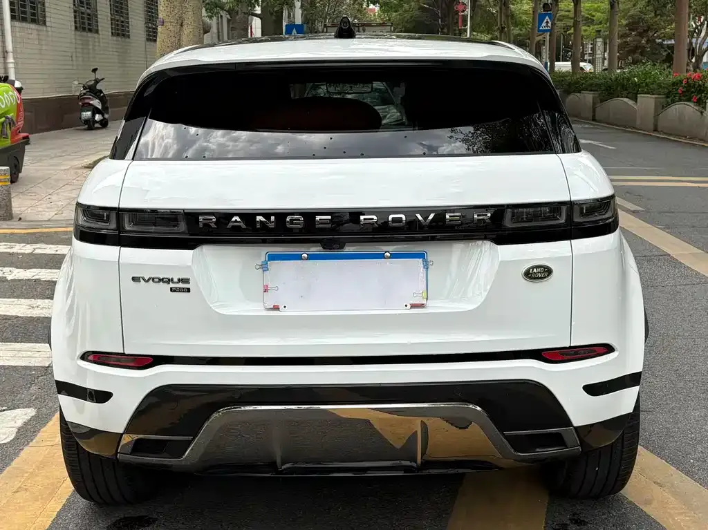 Land Rover Evoque — фото 4