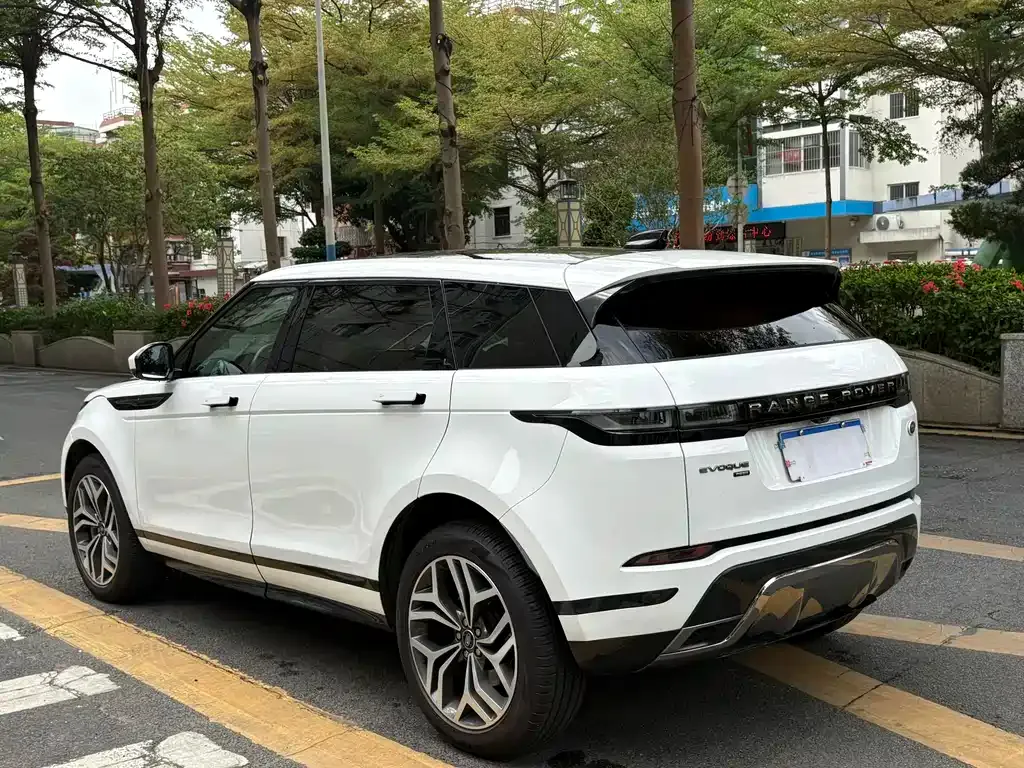 Land Rover Evoque — фото 5