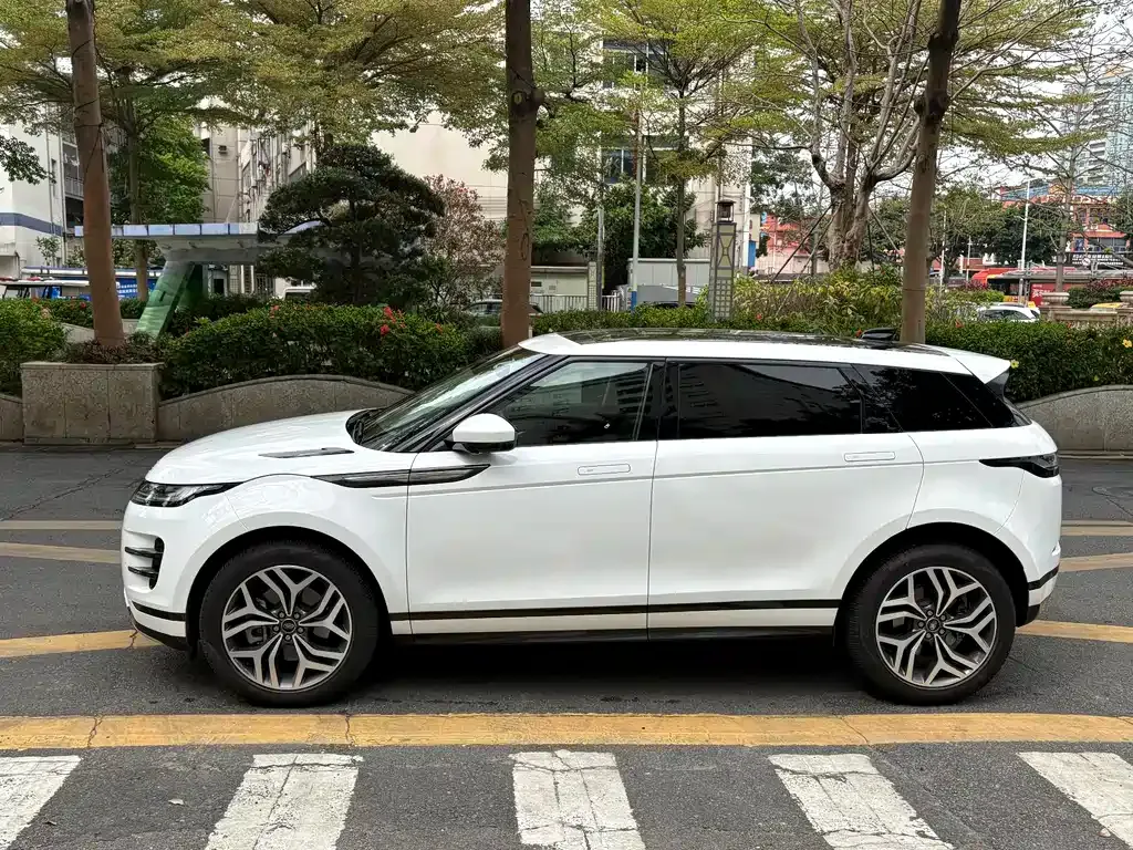 Land Rover Evoque — фото 3