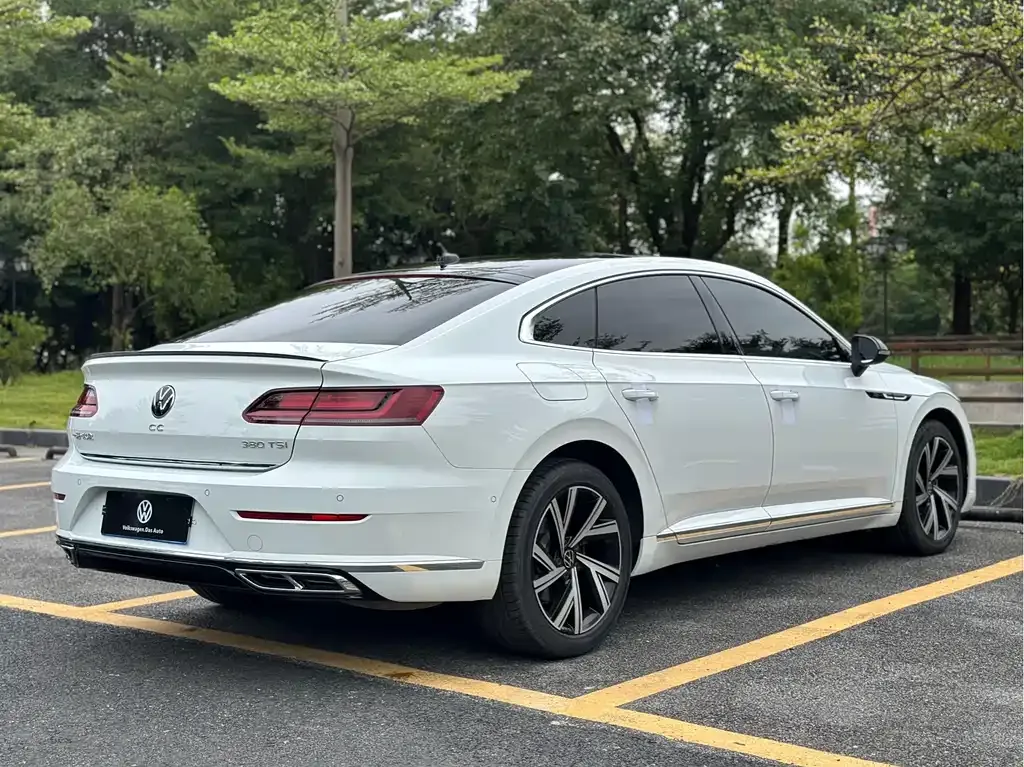 Volkswagen CC 2021 из CN, фото 3