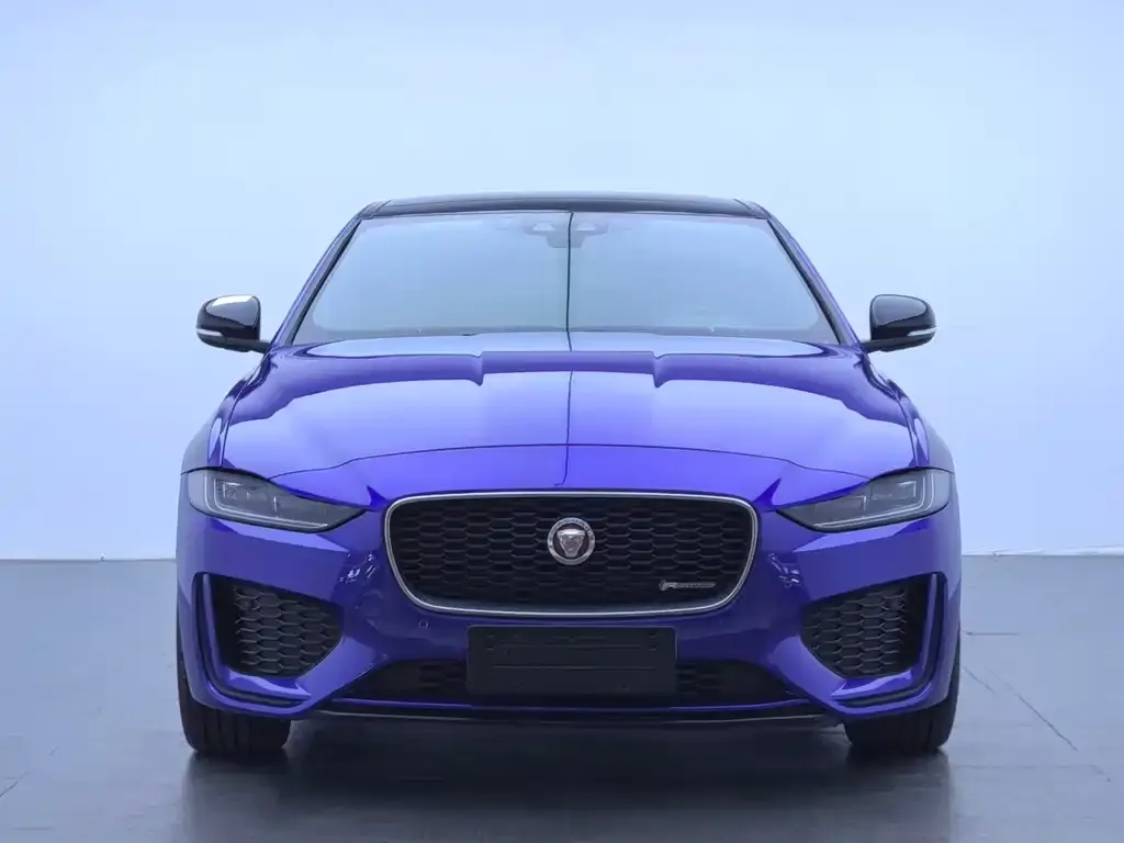 Jaguar XEL — фото 2