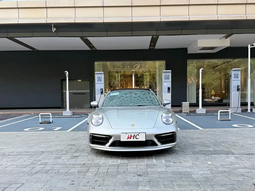 Porsche 911 2021 из CN, фото 5