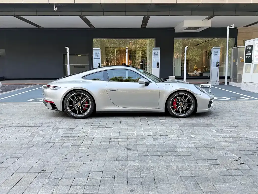 Porsche 911 2021 из CN, фото 3