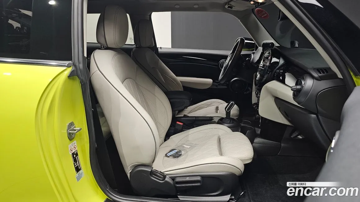 Mini Cooper 2023 из KR, фото 8