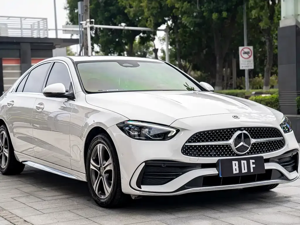 Mercedes-Benz C-Class — фото 8