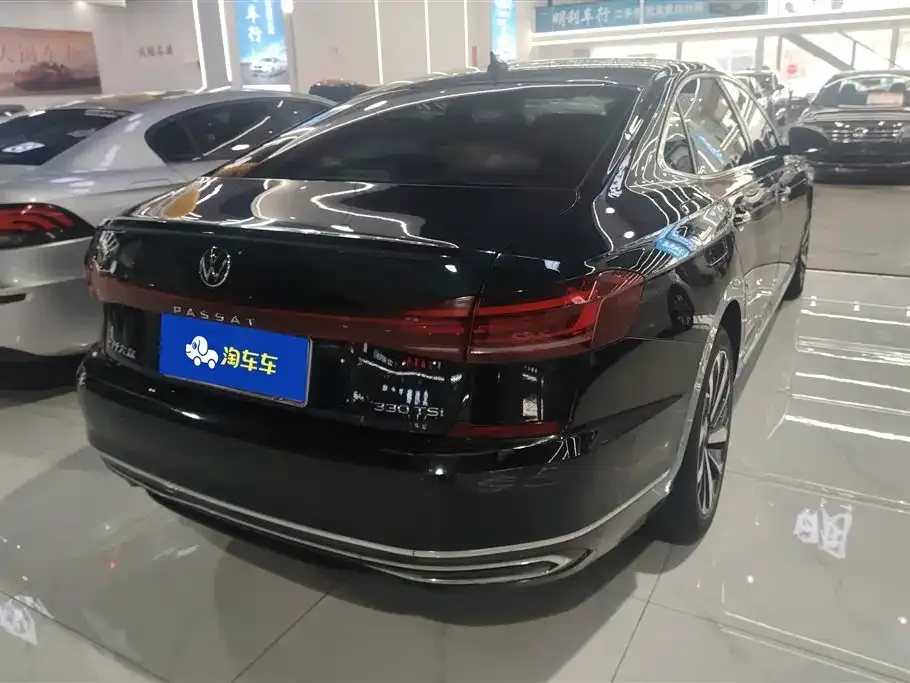 Volkswagen Passat — фото 5