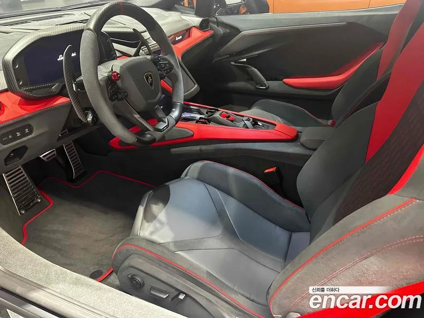 Lamborghini Revuelto 2025 из KR, фото 8