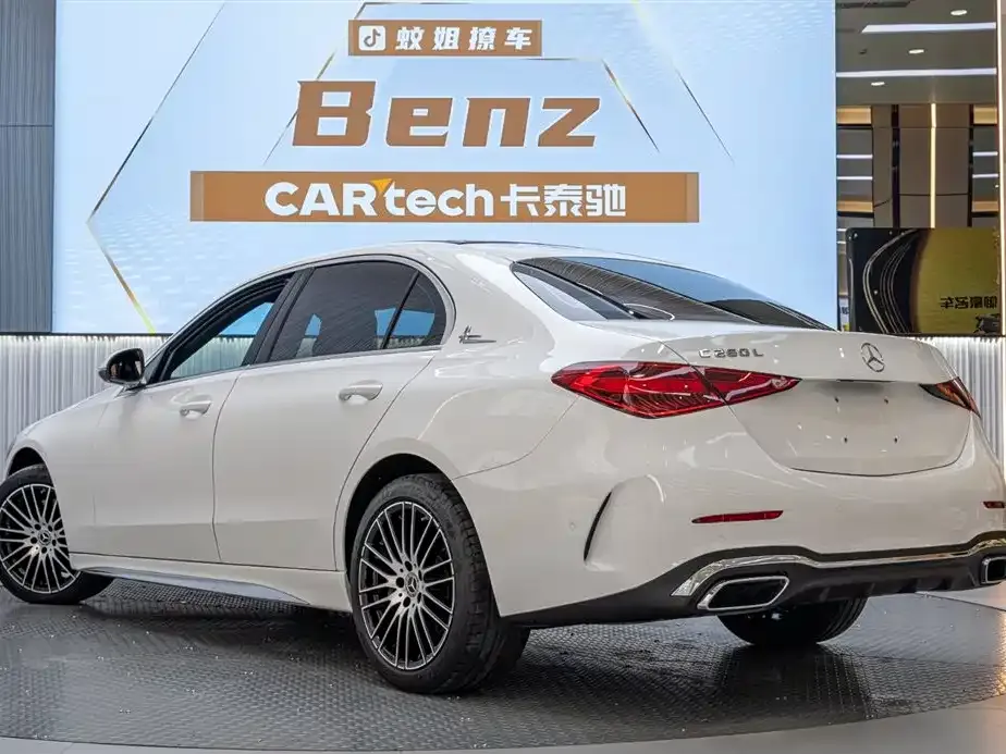 Mercedes-Benz C-Class — фото 6