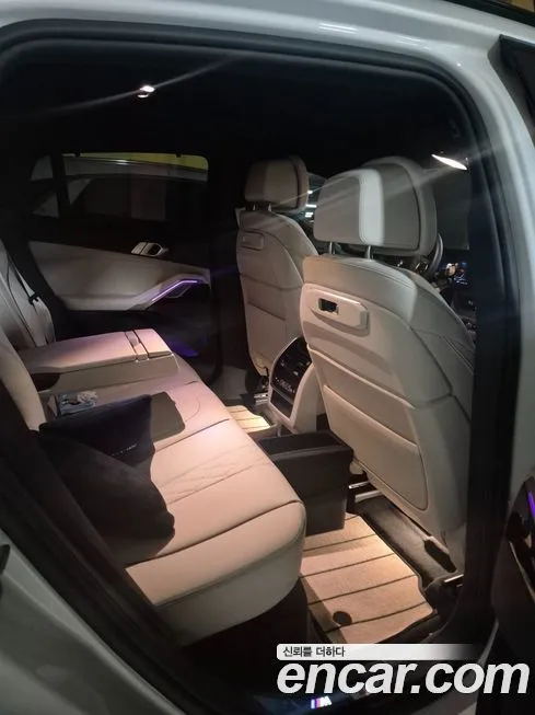 BMW X6 2025 из KR, фото 7