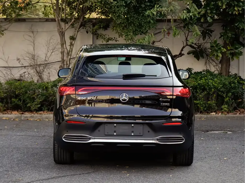 Mercedes-Benz EQE SUV 2026 из CN, фото 8
