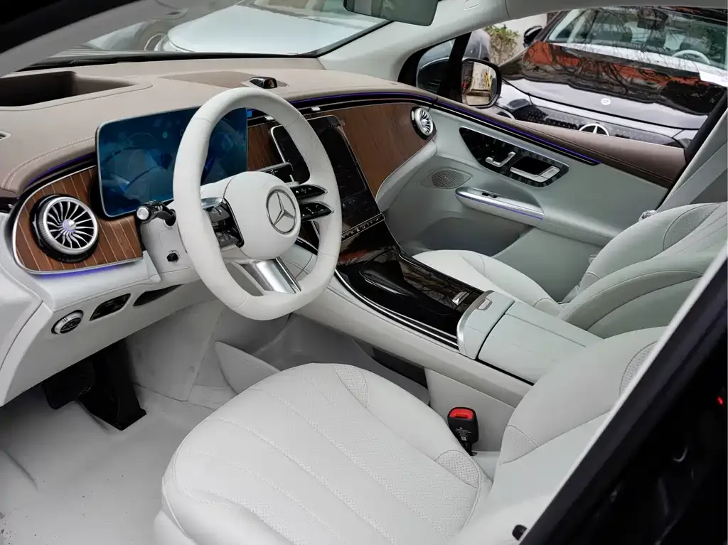 Mercedes-Benz EQE SUV 2026 из CN, фото 10