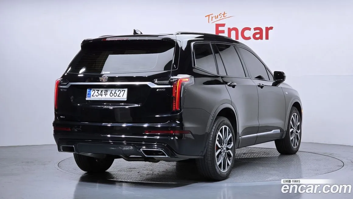 Cadillac XT6 2023 из KR, фото 4