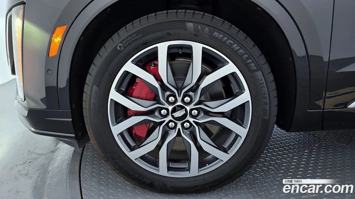 Cadillac XT6 2023 из KR, фото 6