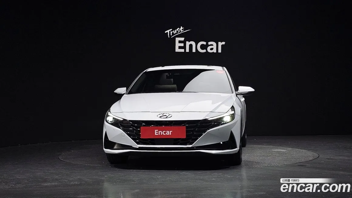Hyundai AVANTE — фото 4