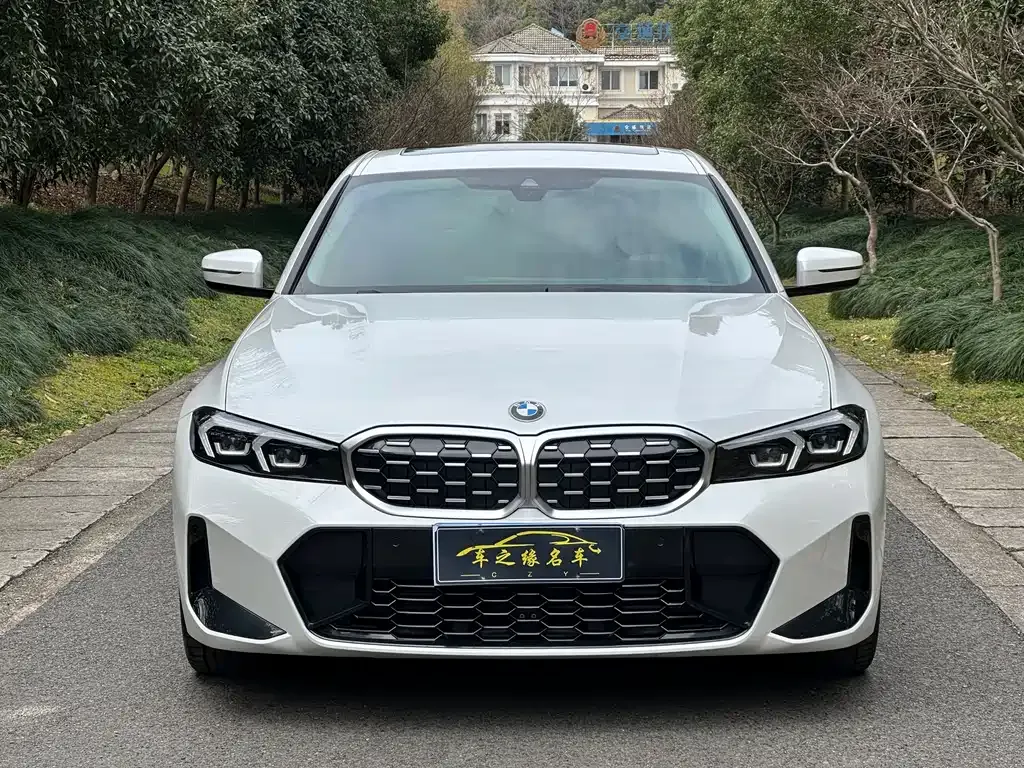 BMW 3 Series 2024 из CN, фото 9