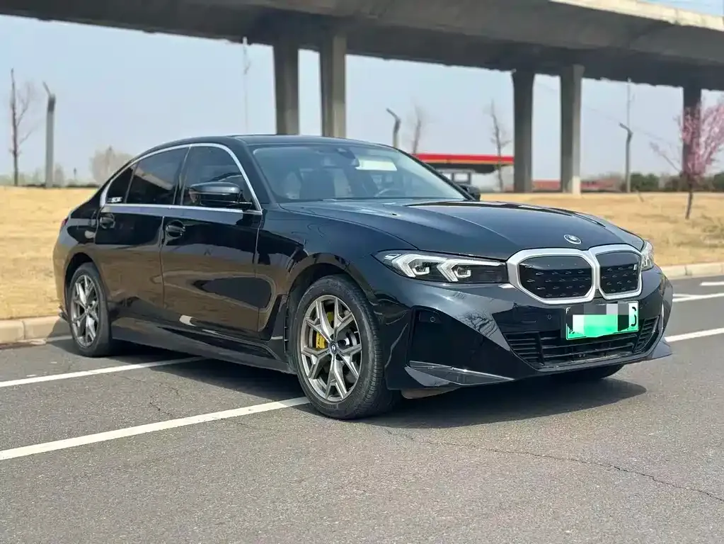 BMW i3 — фото 8
