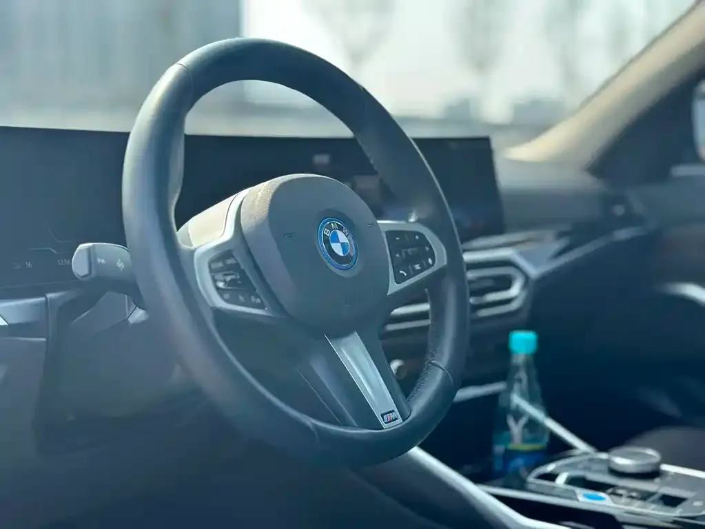 BMW i3 — фото 2