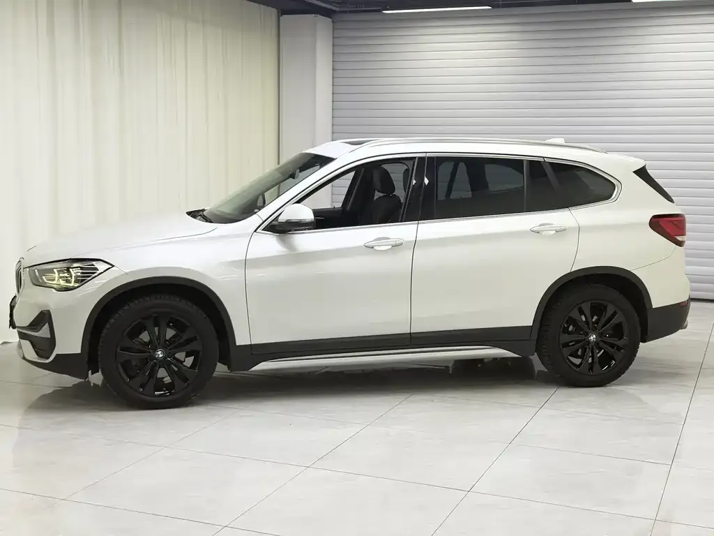 BMW X1 2022 из CN, фото 7