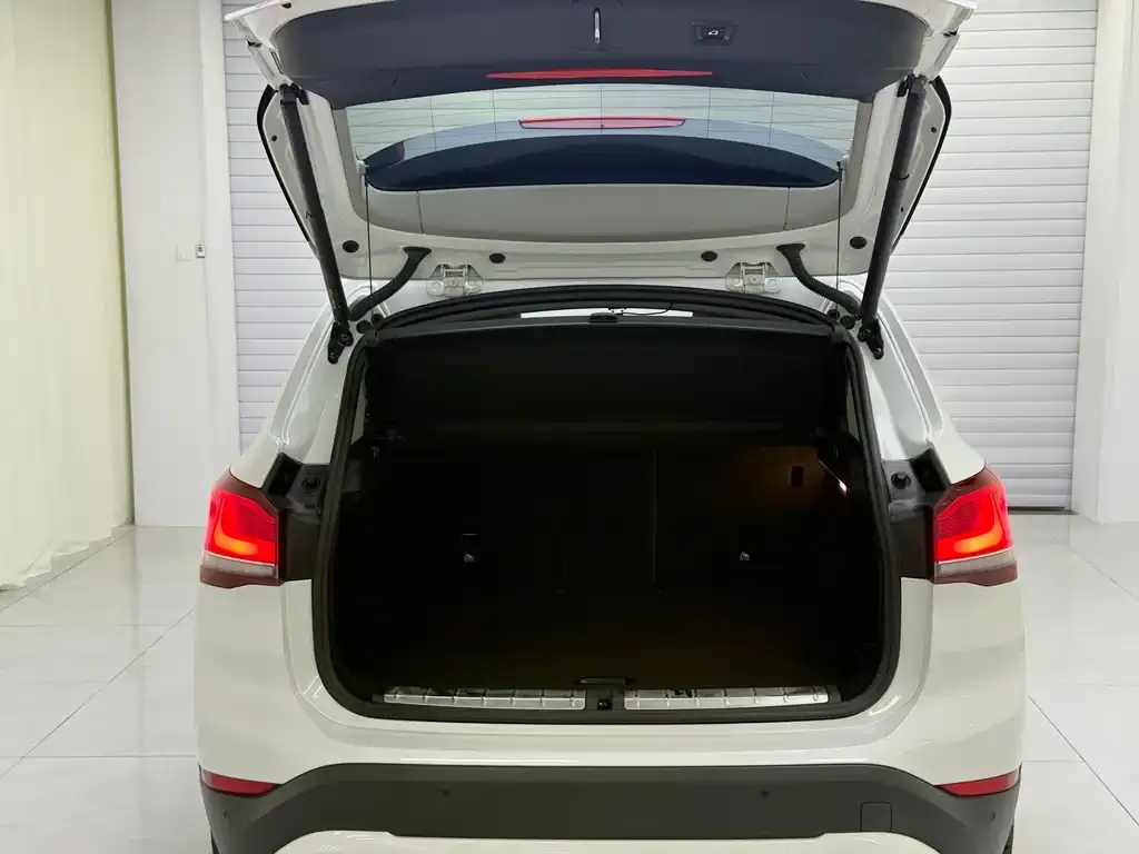 BMW X1 2022 из CN, фото 6