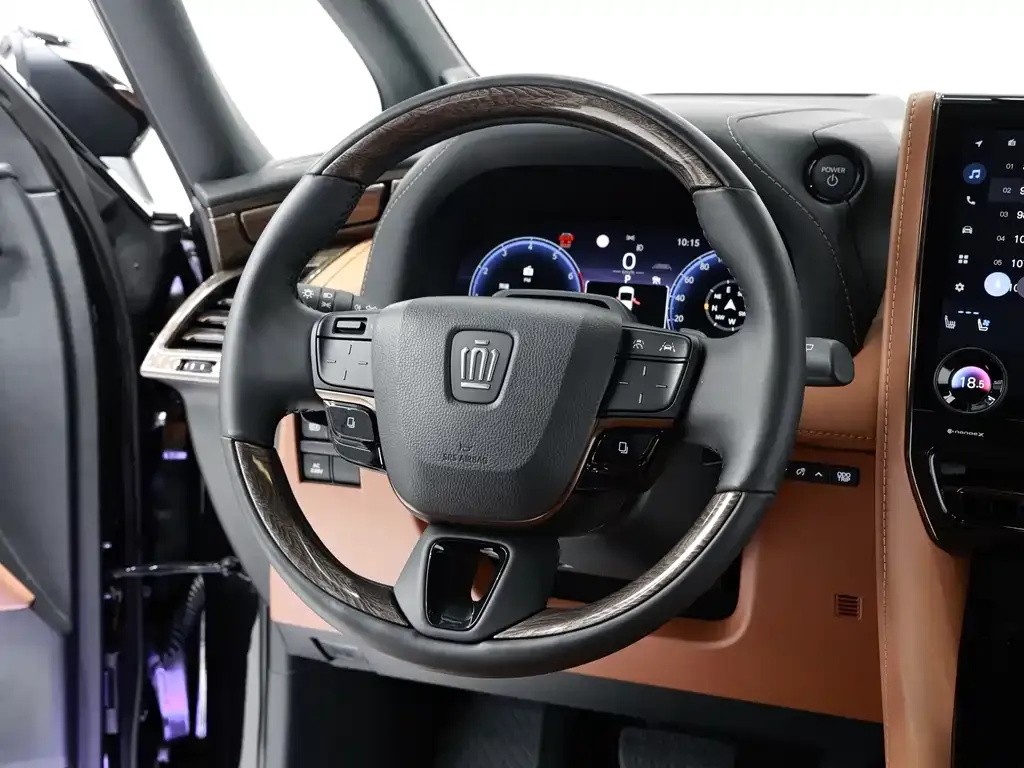 Toyota Vellfire — фото 9