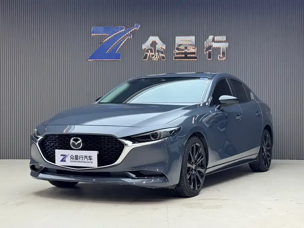 Mazda 3 Axela 2022 из CN, фото 1