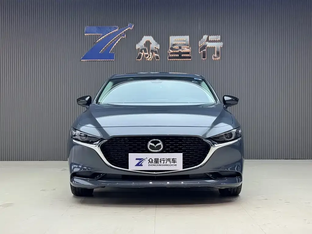 Mazda 3 Axela 2022 из CN, фото 2