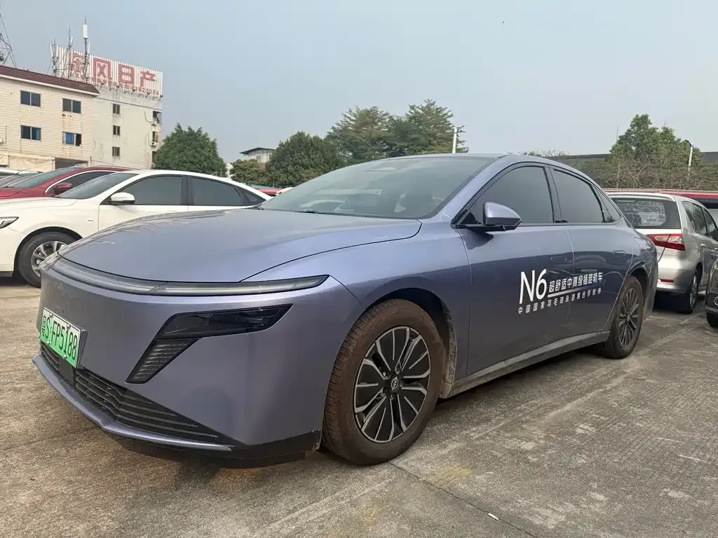 Nissan N6