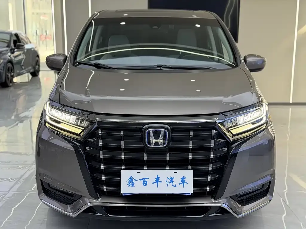 Honda Elysion — фото 2