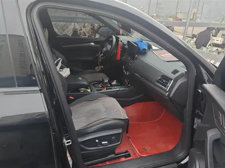 Audi Q5L 2024 из CN, фото 4