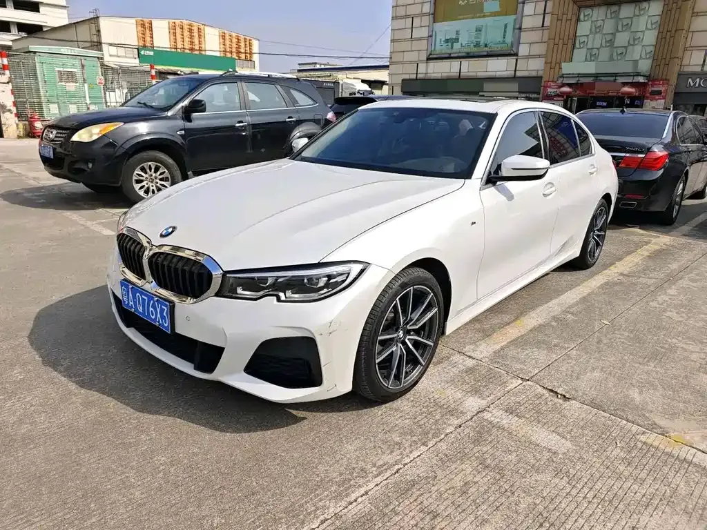 BMW 3 Series — фото 1