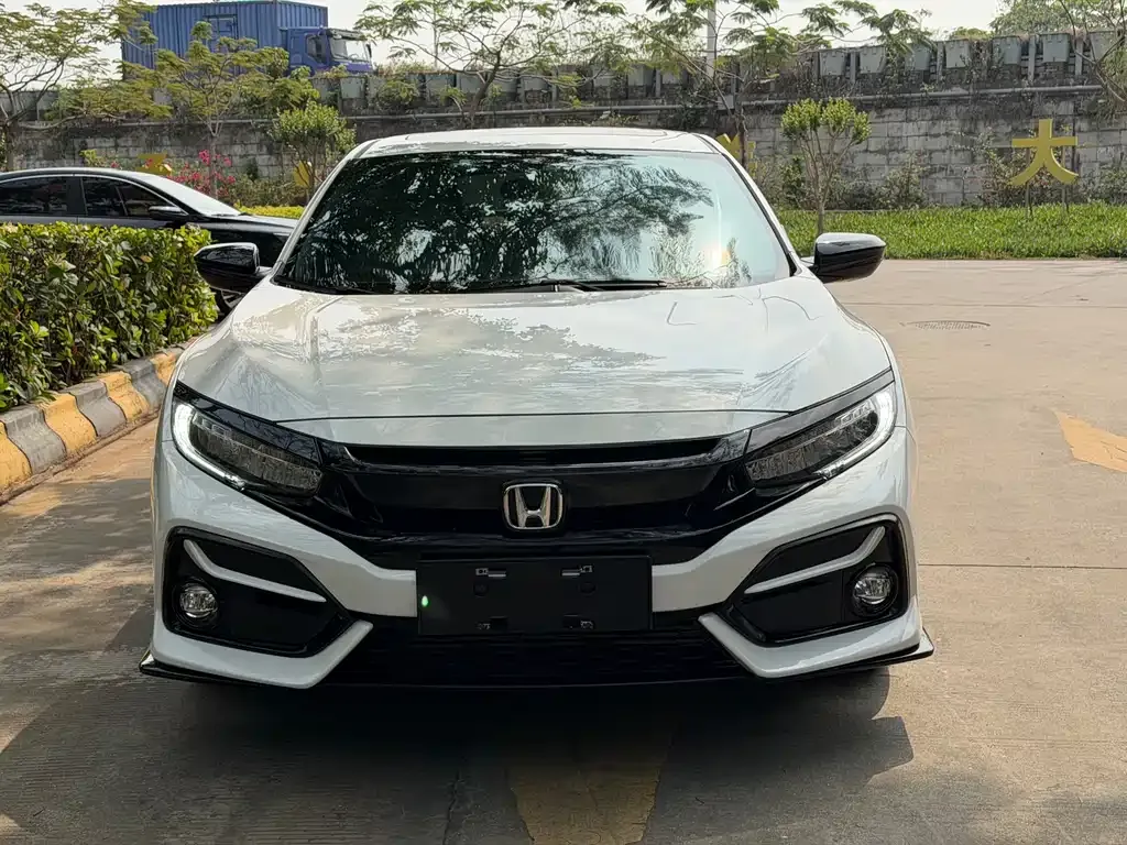 Honda Civic — фото 9