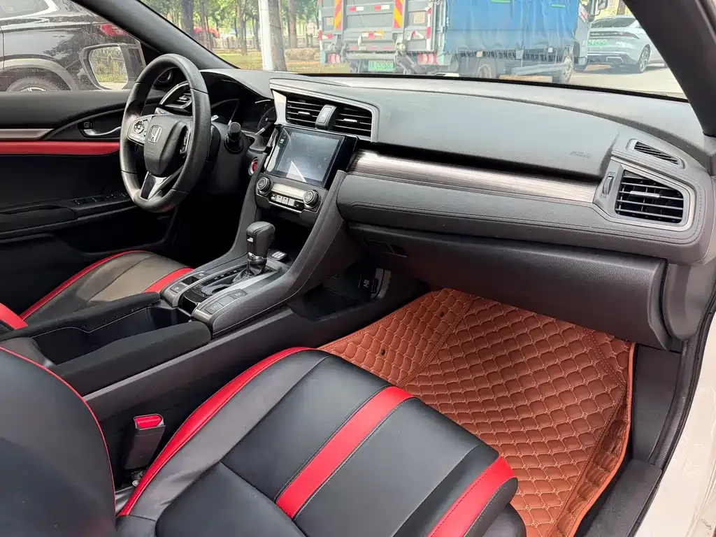 Honda Civic — фото 2