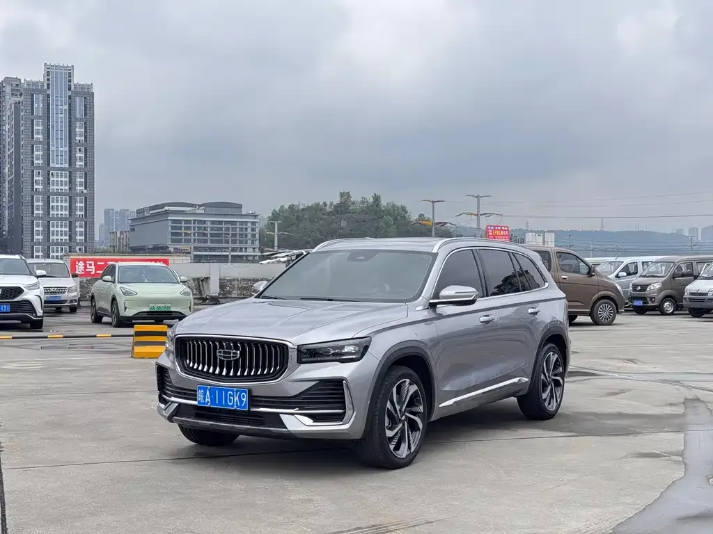 Geely Xingyue L — фото 1