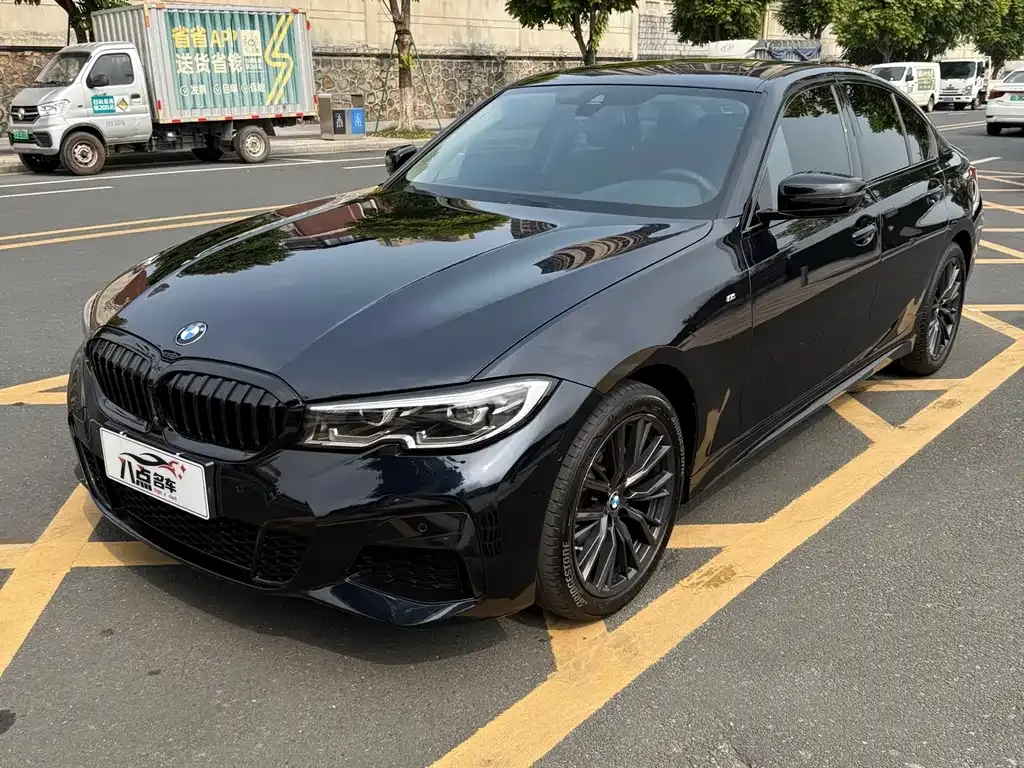 BMW 3 Series — фото 1