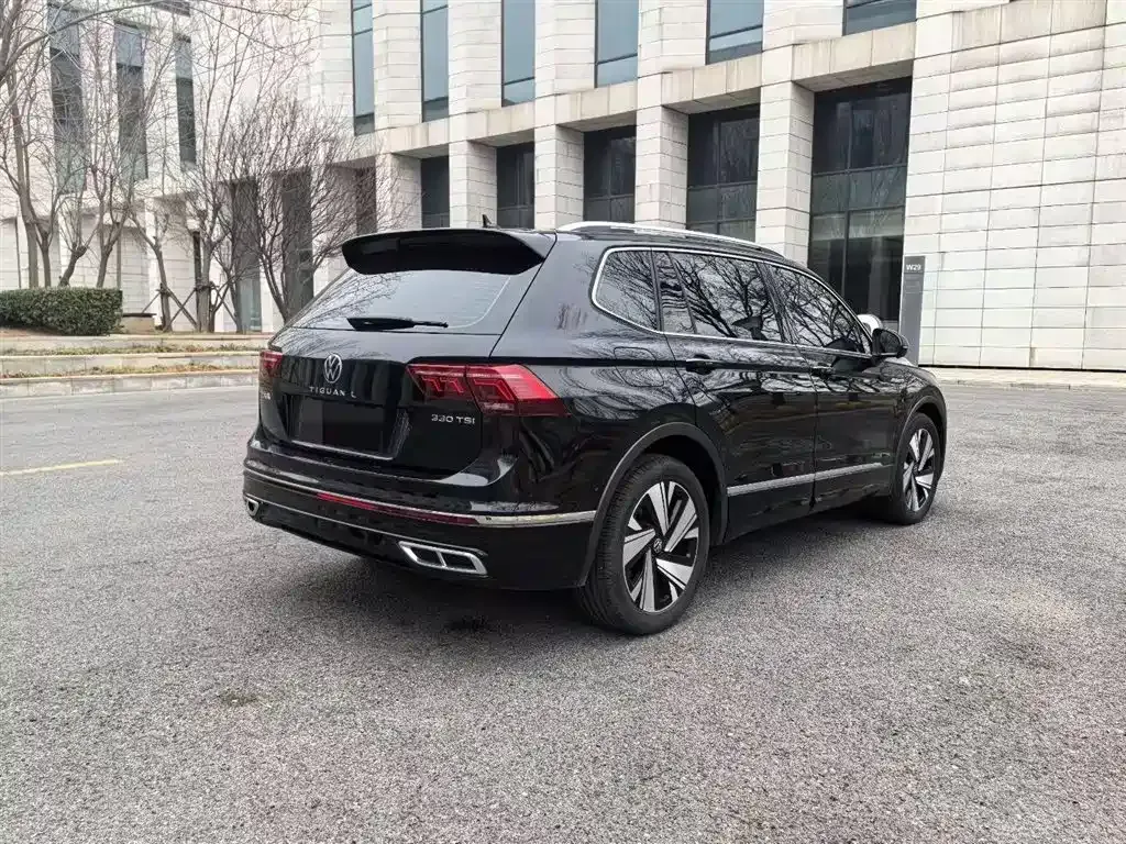 Volkswagen Tiguan L 2023 из CN, фото 7