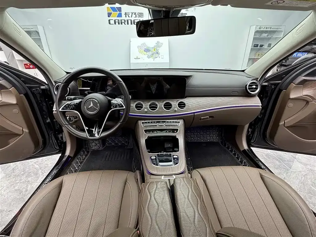 Mercedes-Benz E-Class — фото 10