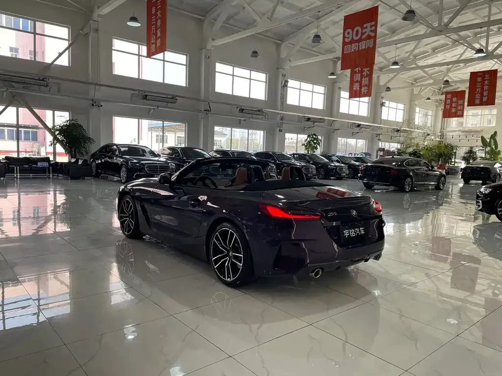 BMW Z4 2024 из CN, фото 8