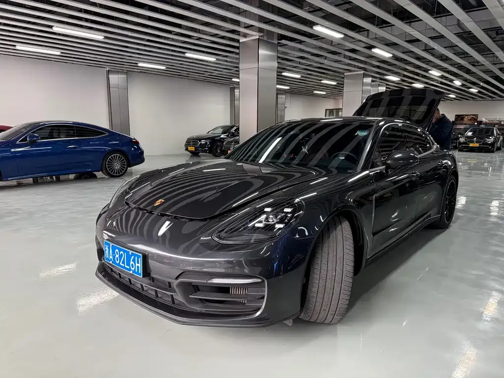 Porsche Panamera 2022 из CN, фото 1