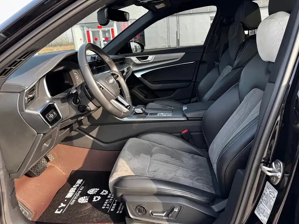 Audi A6L — фото 10