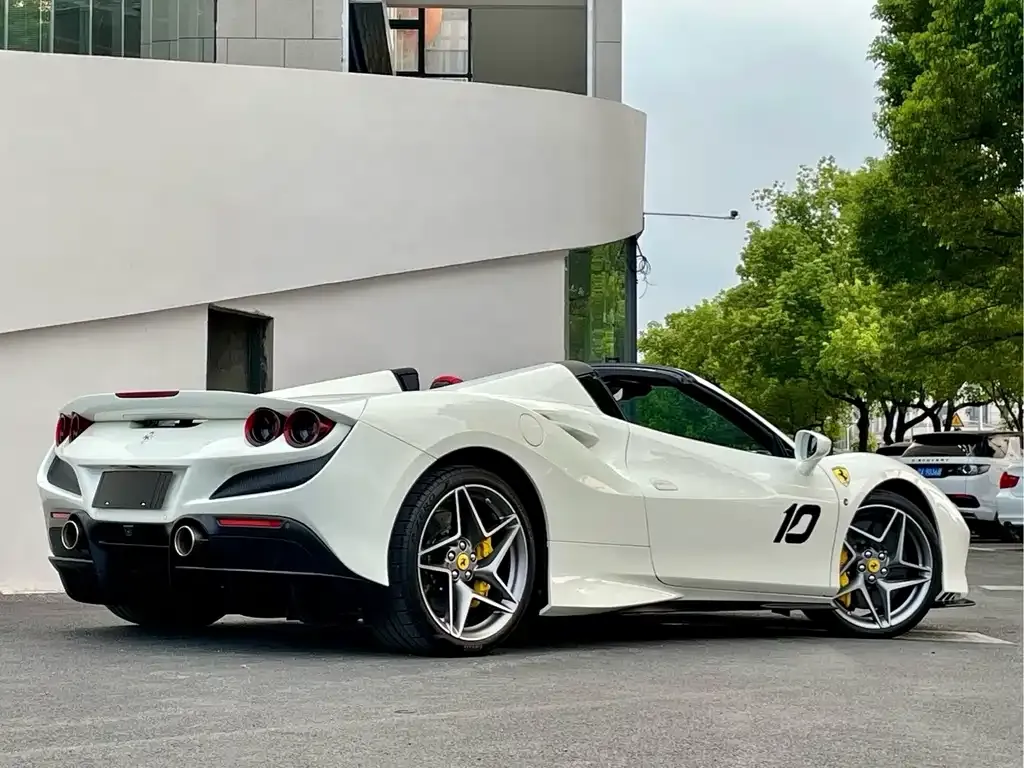 Ferrari F8 2022 из CN, фото 2