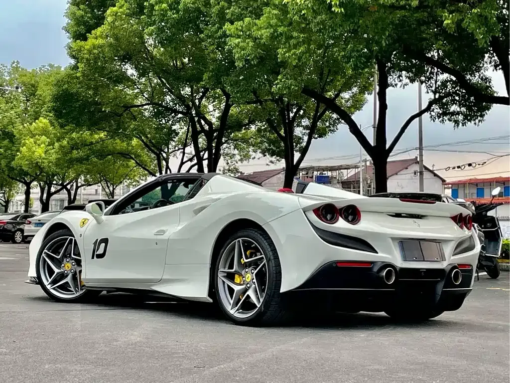 Ferrari F8 2022 из CN, фото 6