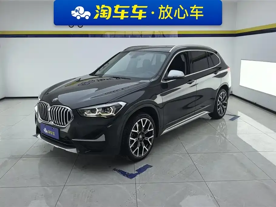 BMW X1 — фото 1